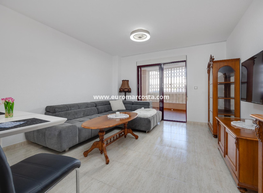 Sale - Apartment / flat - Torrevieja - TORREVIEJA