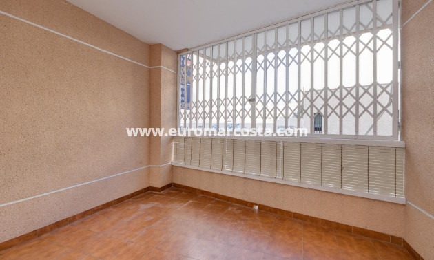 Sale - Apartment / flat - Torrevieja - TORREVIEJA