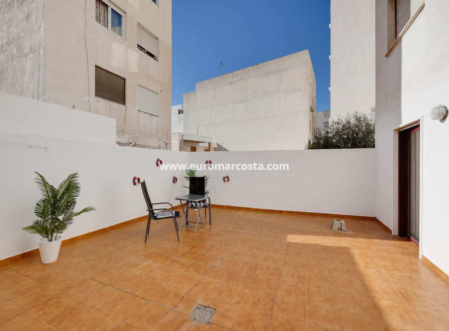 Sale - Apartment / flat - Torrevieja - TORREVIEJA