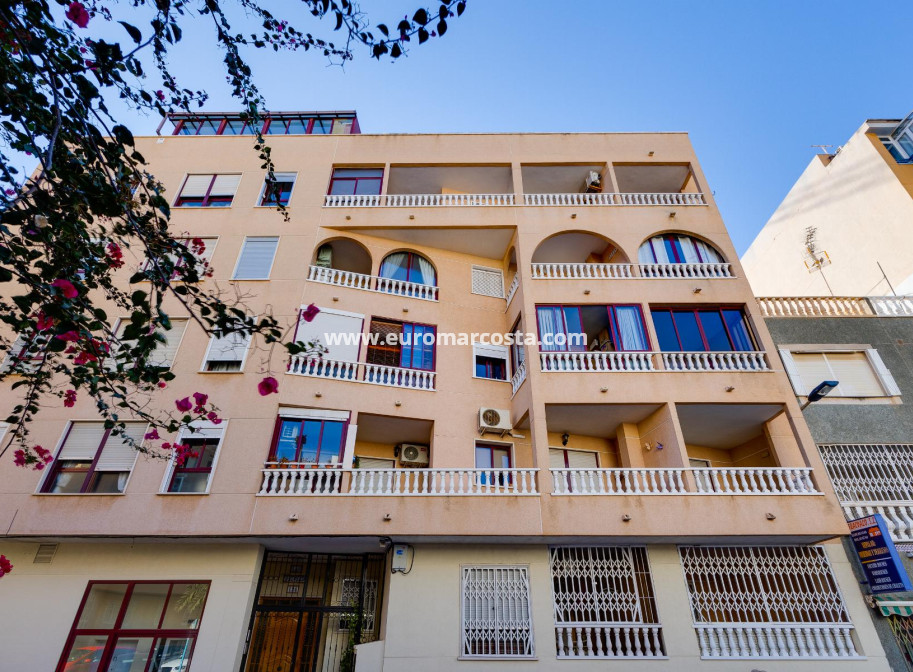 Sale - Apartment / flat - Torrevieja - TORREVIEJA