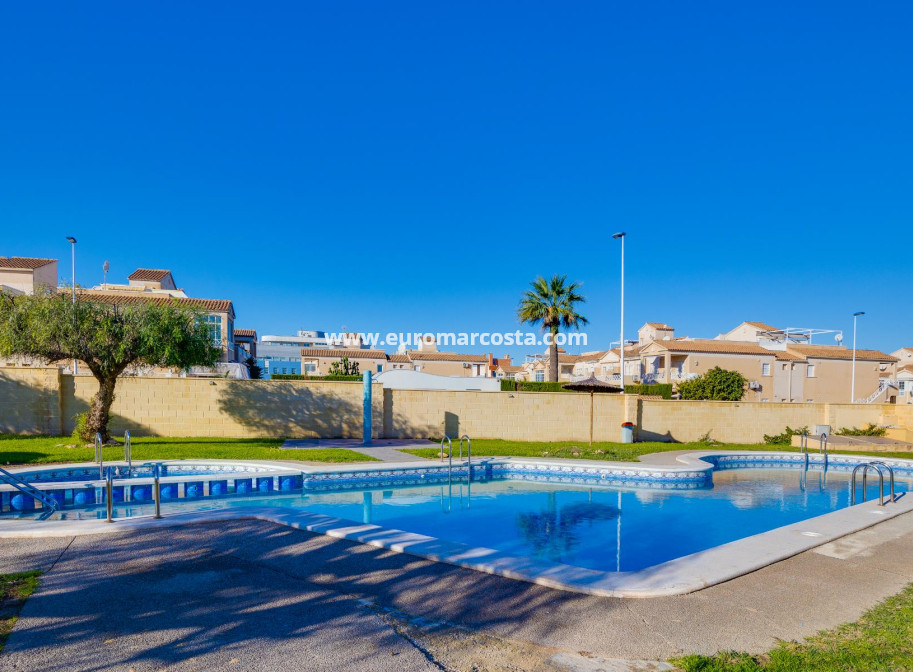 Objekte zum Wiederverkauf - Haus - Torrevieja - Pueblo - Centro