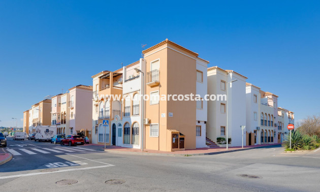 Sale - Bungalow - Torrevieja - TORREVIEJA