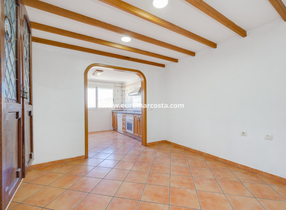 Venta - Apartamento / piso - Torrevieja - TORREVIEJA