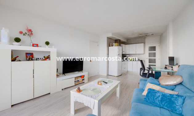 Sale - Apartment / flat - Orihuela Costa - La Zenia- Orihuela costa