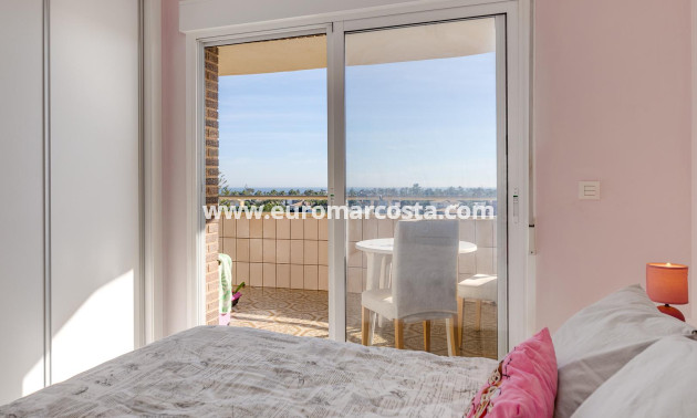 Sale - Apartment / flat - Orihuela Costa - La Zenia- Orihuela costa