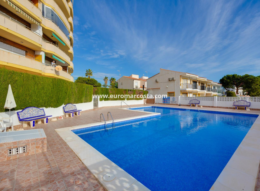 Sale - Apartment / flat - Orihuela Costa - La Zenia- Orihuela costa