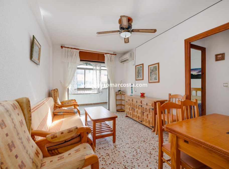 Venta - Apartamento / piso - Pilar de la Horadada