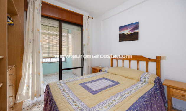 Venta - Apartamento / piso - Pilar de la Horadada