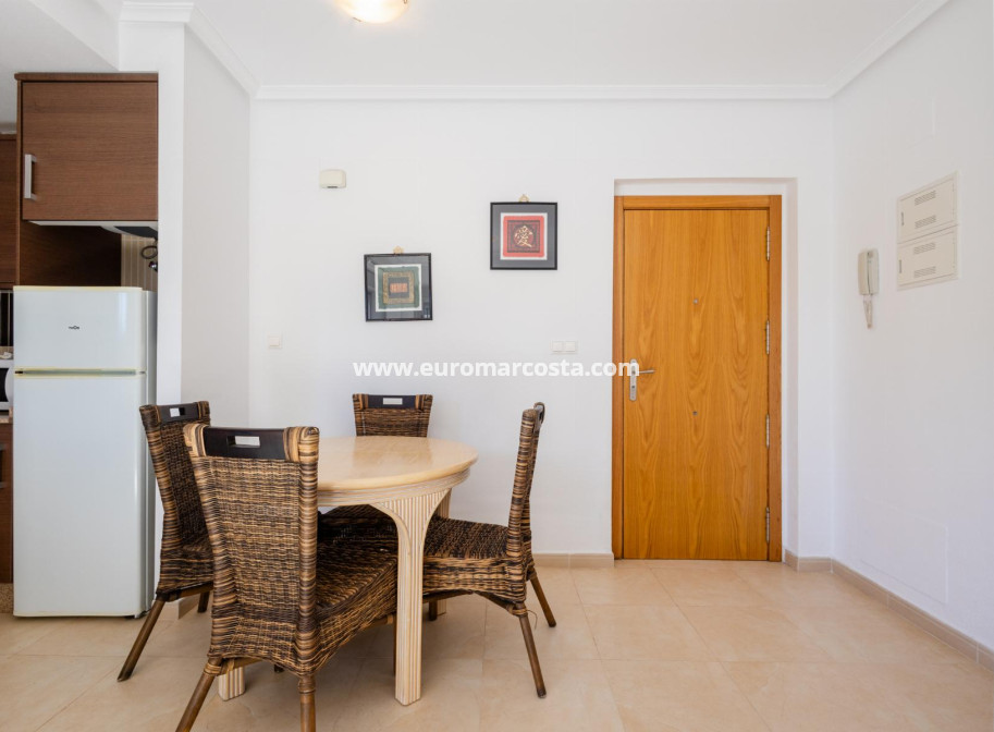 Venta - Apartamento / piso - Torrevieja - TORREVIEJA