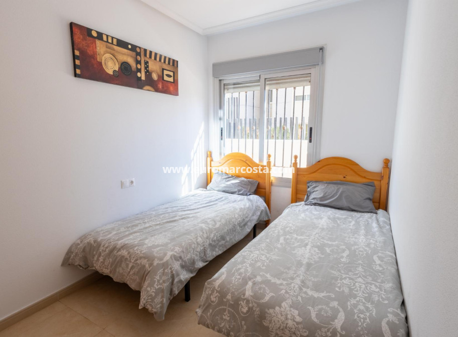 Venta - Apartamento / piso - Torrevieja - TORREVIEJA