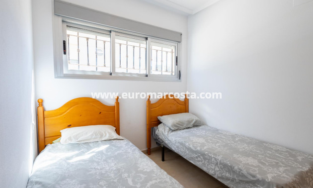 Venta - Apartamento / piso - Torrevieja - TORREVIEJA