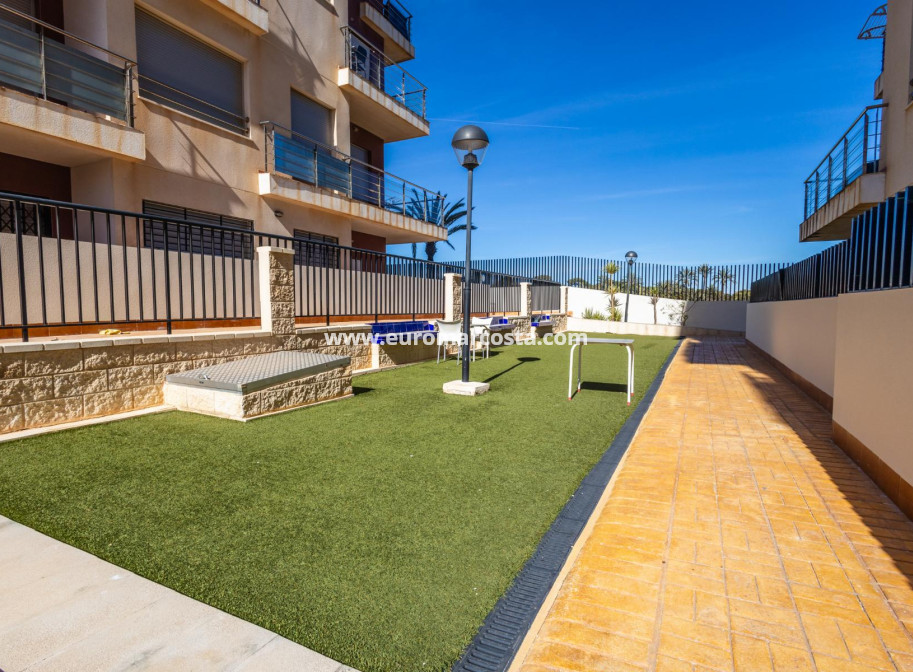 Venta - Apartamento / piso - Torrevieja - TORREVIEJA