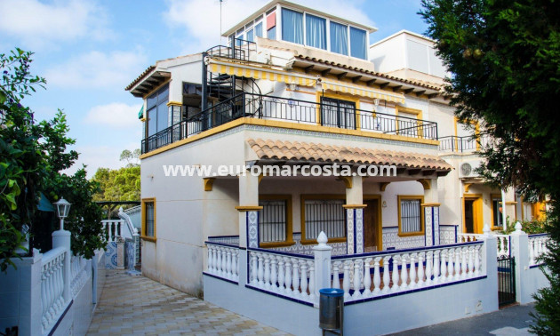 Sale - Townhouse - Orihuela Costa