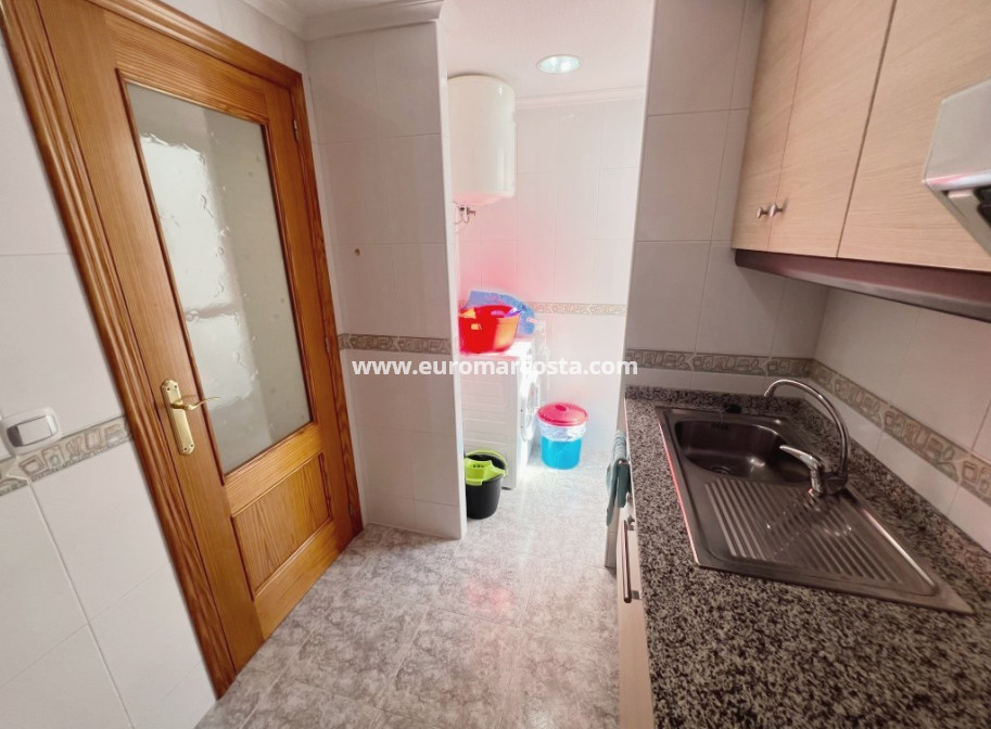 Sale - Apartment / flat - Guardamar del Segura