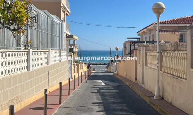 Sale - Apartment / flat - Guardamar del Segura