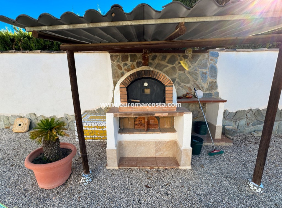 Sale - Finca - Fortuna