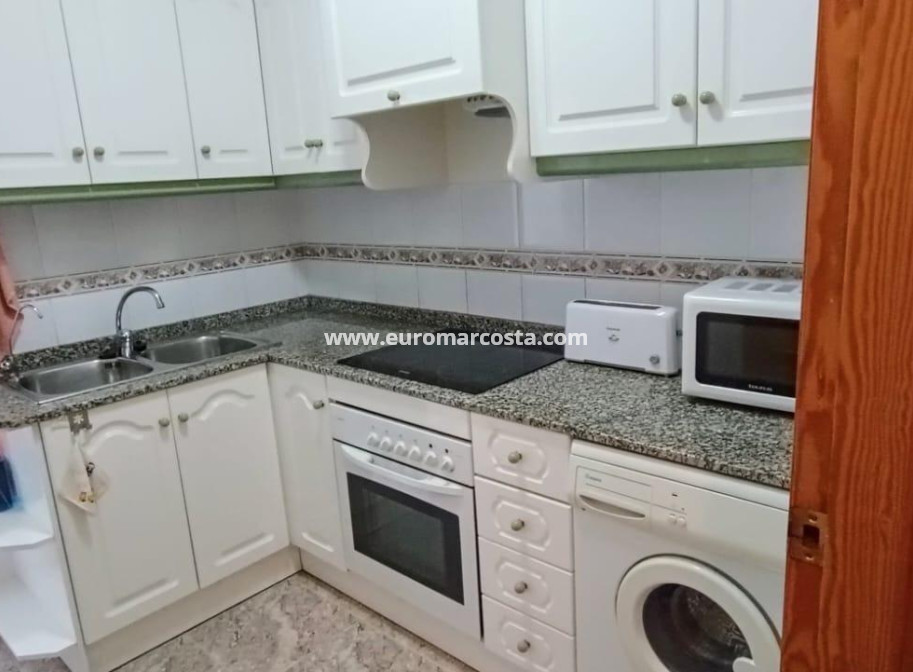 Sale - Apartment / flat - Torrevieja - TORREVIEJA