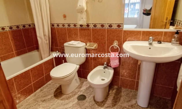 Sale - Apartment / flat - Torrevieja - TORREVIEJA