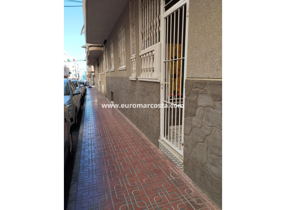 Sale - Apartment / flat - Torrevieja - TORREVIEJA