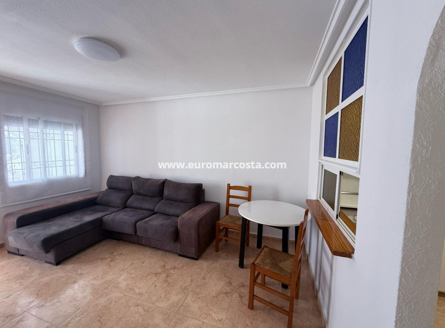 Venta - Adosado - Torrevieja - TORREVIEJA