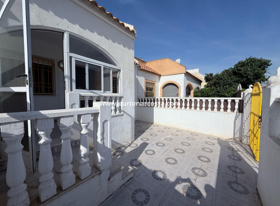 Venta - Adosado - Torrevieja - TORREVIEJA