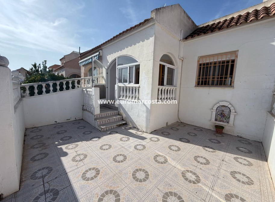 Venta - Adosado - Torrevieja - TORREVIEJA