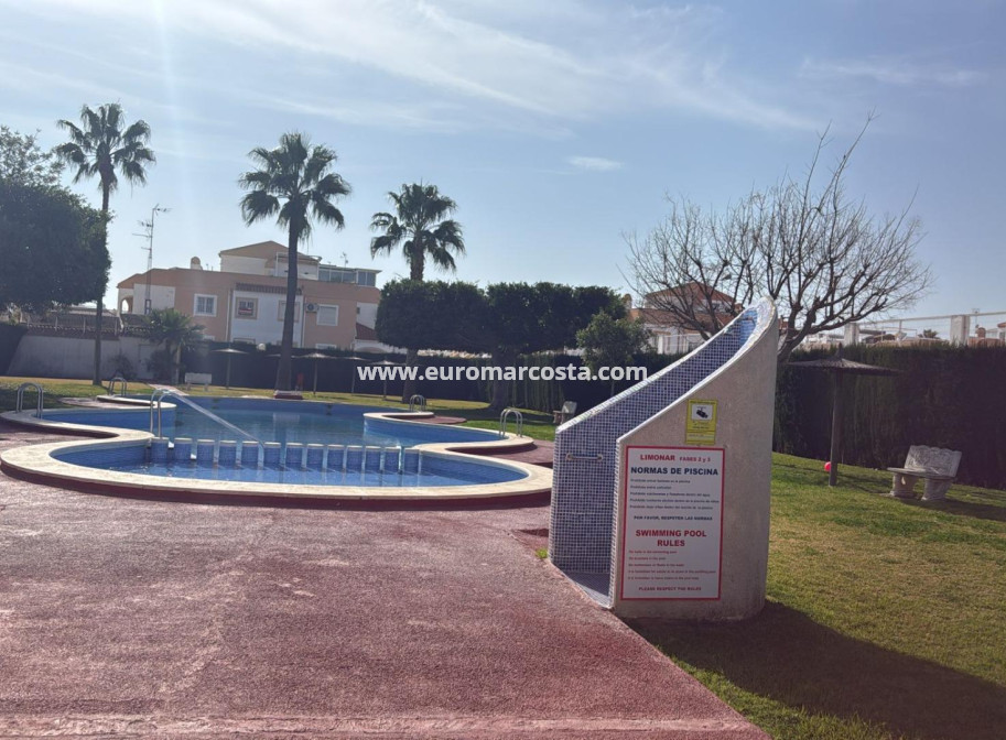 Venta - Adosado - Torrevieja - TORREVIEJA