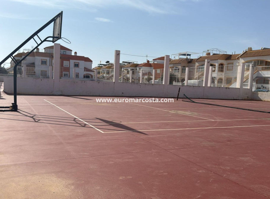 Venta - Adosado - Torrevieja - TORREVIEJA