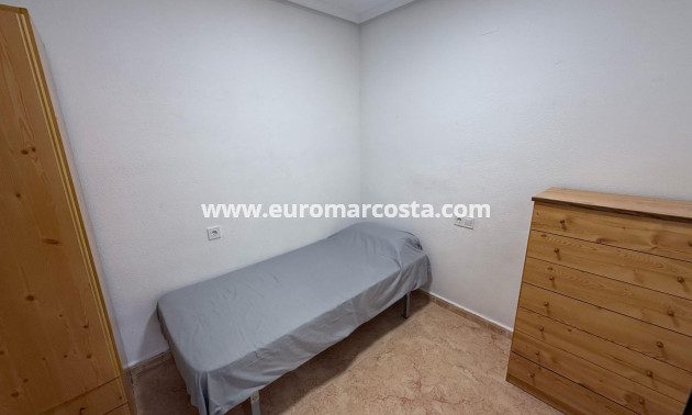 Venta - Adosado - Torrevieja - TORREVIEJA
