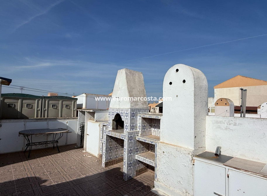 Venta - Adosado - Torrevieja - TORREVIEJA