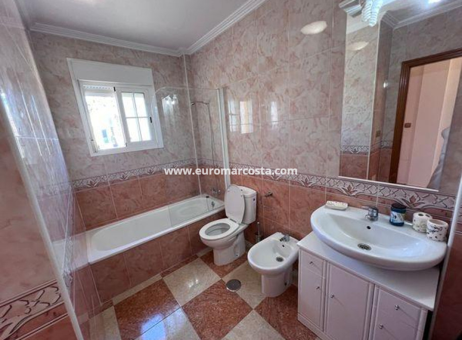 Venta - Villa - Orihuela Costa