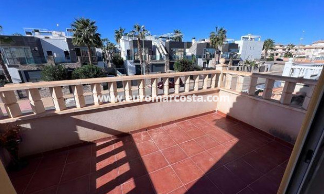 Venta - Villa - Orihuela Costa