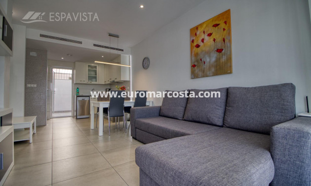 Sale - Bungalow - Torrevieja - TORREVIEJA