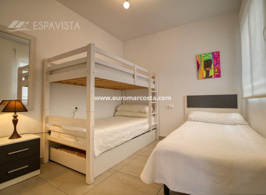 Sale - Bungalow - Torrevieja - TORREVIEJA