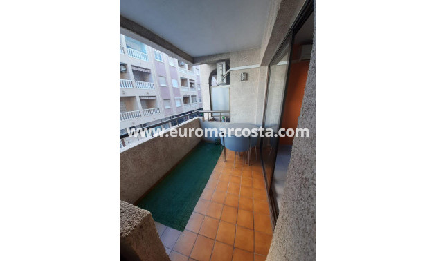 Objekte zum Wiederverkauf - Wohnung - Torrevieja - TORREVIEJA