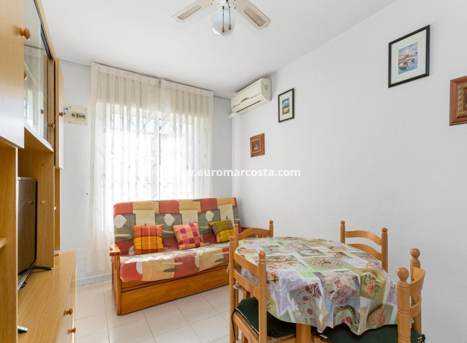 Venta - Bungalow Planta Baja - Torrevieja - TORREVIEJA