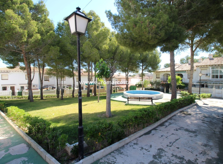 Venta - Bungalow Planta Baja - Torrevieja - TORREVIEJA