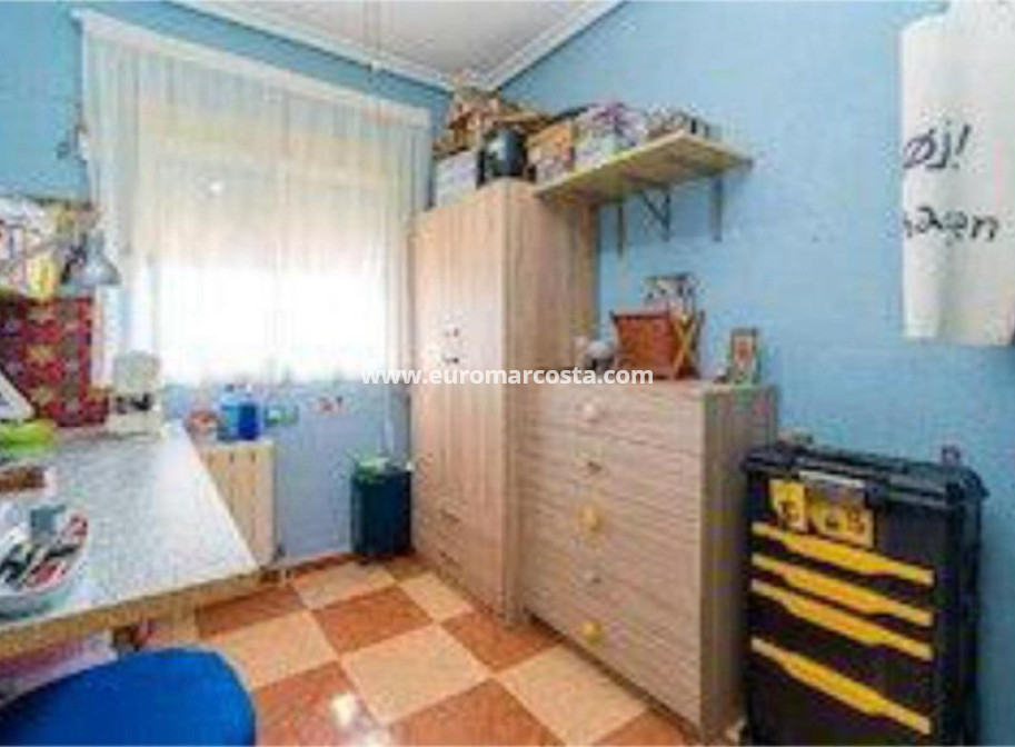 Sale - Townhouse - Torrevieja - TORREVIEJA