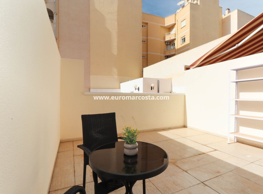 Objekte zum Wiederverkauf - Wohnstudio - Torrevieja - TORREVIEJA