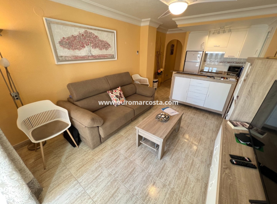 Sale - Apartment / flat - Guardamar del Segura