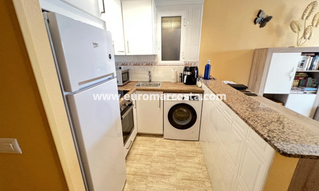 Sale - Apartment / flat - Guardamar del Segura