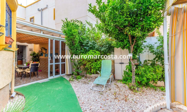 Venta - Chalet - Orihuela Costa - La Zenia- Orihuela costa