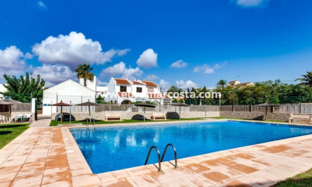 Sale - Apartment / flat - Torrevieja - Calas blanca