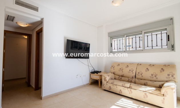 Objekte zum Wiederverkauf - Wohnung - Torrevieja - Orihuela Costa