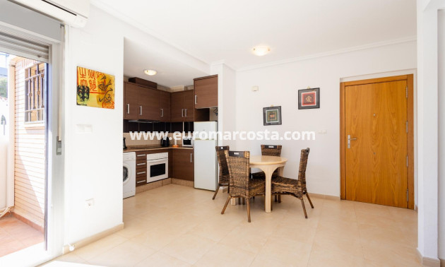 Objekte zum Wiederverkauf - Wohnung - Torrevieja - Orihuela Costa