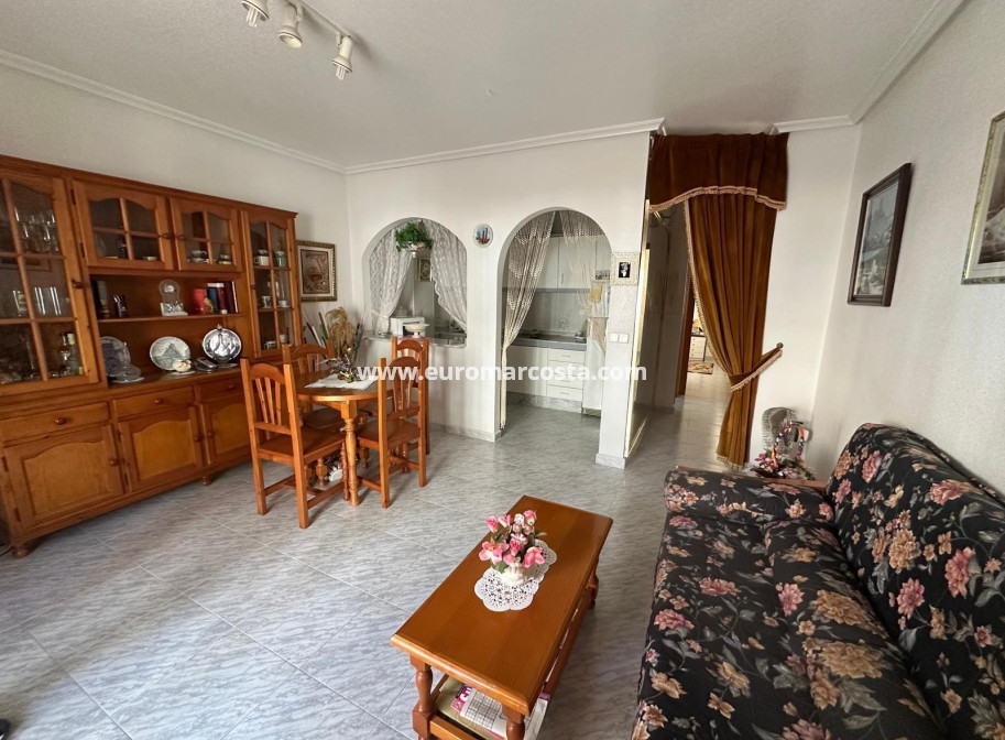 Sale - Apartment / flat - Torrevieja - TORREVIEJA