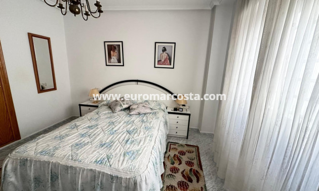 Sale - Apartment / flat - Torrevieja - TORREVIEJA