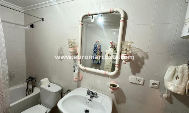 Sale - Apartment / flat - Torrevieja - TORREVIEJA