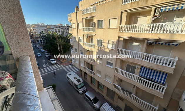 Sale - Apartment / flat - Torrevieja - TORREVIEJA