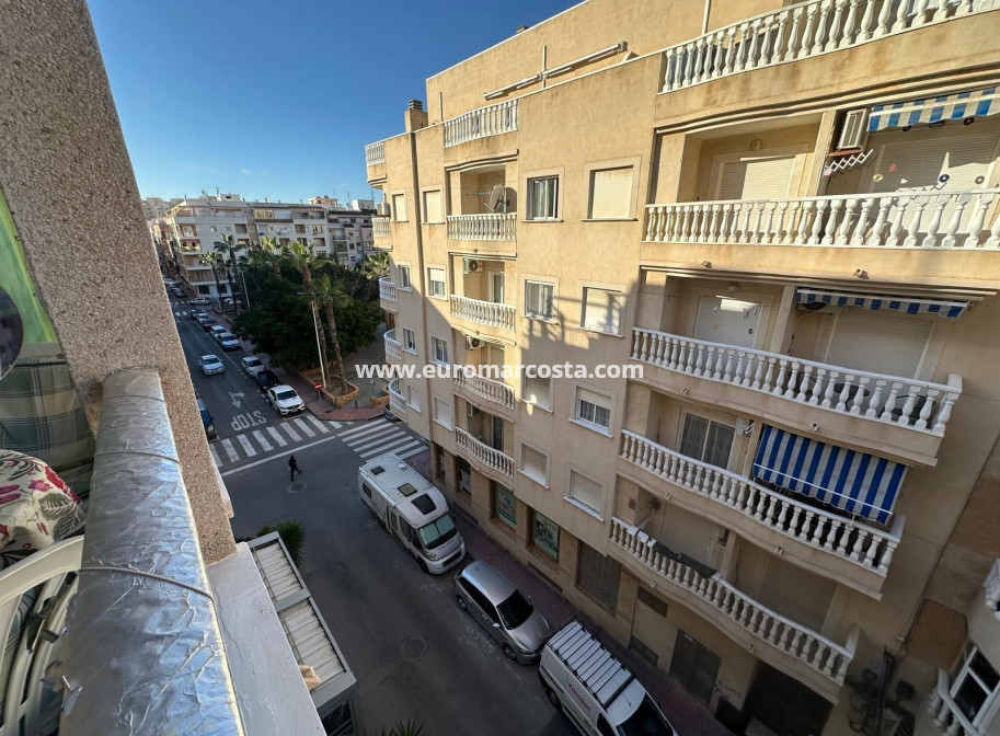 Sale - Apartment / flat - Torrevieja - TORREVIEJA